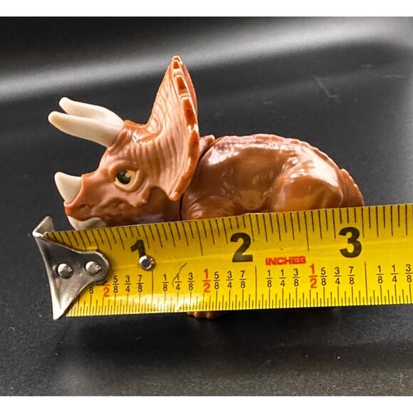 2020 Jurassic Park World Camp Cretaceous McDonalds Dinosaurs T-Rex Triceratops - Picture 13 of 16